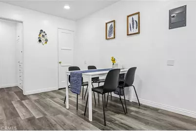 1036 E 2nd Street #11, Long Beach, CA 90802 - Photo 17