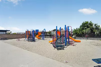 9080 Bloomfield #84, Cypress, CA 90630 - Photo 29