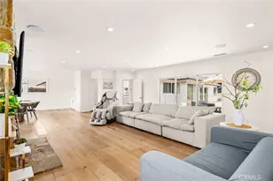 11365 Thurston Pl, Los Angeles, CA 90049 - Photo 3