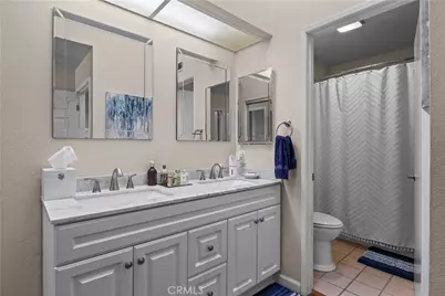 80 Almador, Irvine, CA 92614 - Photo 39
