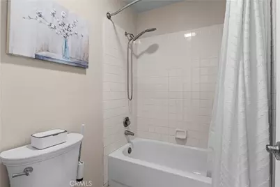 80 Almador, Irvine, CA 92614 - Photo 41
