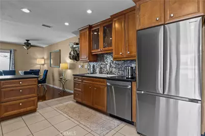 80 Almador, Irvine, CA 92614 - Photo 21