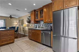 80 Almador, Irvine, CA 92614 - Photo 21