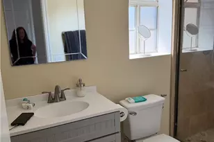 80 Almador, Irvine, CA 92614 - Photo 15