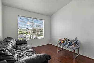 80 Almador, Irvine, CA 92614 - Photo 31