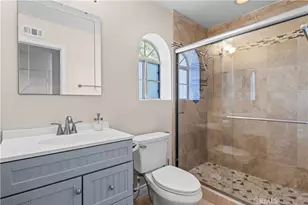 80 Almador, Irvine, CA 92614 - Photo 33
