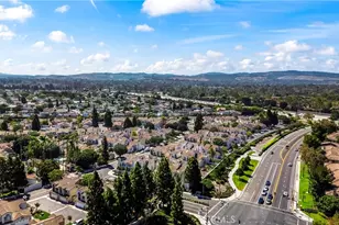 80 Almador, Irvine, CA 92614 - Photo 59