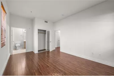 917 S New Hampshire #215, Los Angeles, CA 90006 - Photo 19
