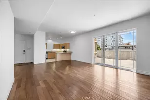 917 S New Hampshire, Los Angeles, CA 90006 - Photo 3