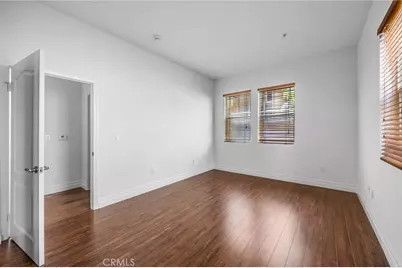 917 S New Hampshire #215, Los Angeles, CA 90006 - Photo 23