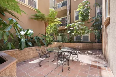 917 S New Hampshire #215, Los Angeles, CA 90006 - Photo 43