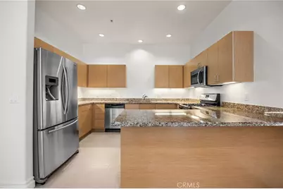 917 S New Hampshire #215, Los Angeles, CA 90006 - Photo 11