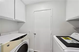 404 Continental Ct, Newbury Park, CA 91320 - Photo 29