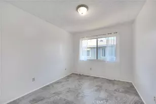1104 S Mantle Ln, Santa Ana, CA 92705 - Photo 33