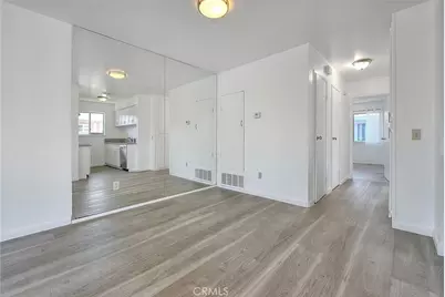 1104 S Mantle Lane #28D, Santa Ana, CA 92705 - Photo 17