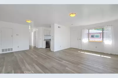1104 S Mantle Lane #28D, Santa Ana, CA 92705 - Photo 11