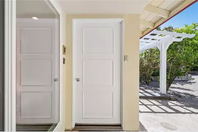 12312 Newport, Santa Ana, CA 92705 - Photo 5