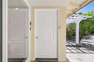 12312 Newport, Santa Ana, CA 92705 - Photo 5