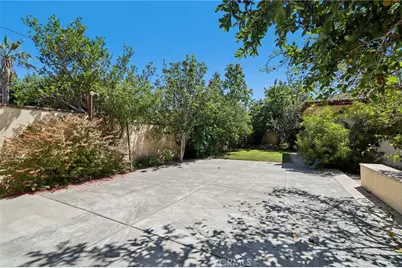 12312 Newport, Santa Ana, CA 92705 - Photo 43