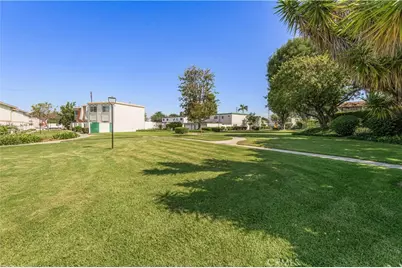 8170 Glengarry, Buena Park, CA 90621 - Photo 41