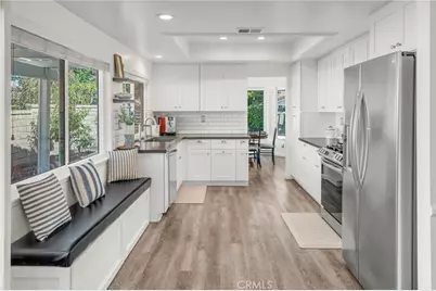 23515 Estrella, Valencia, CA 91355 - Photo 13
