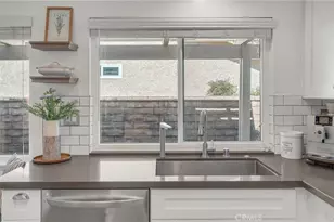23515 Estrella, Valencia, CA 91355 - Photo 19