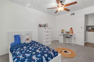 23515 Estrella, Valencia, CA 91355 - Photo 39