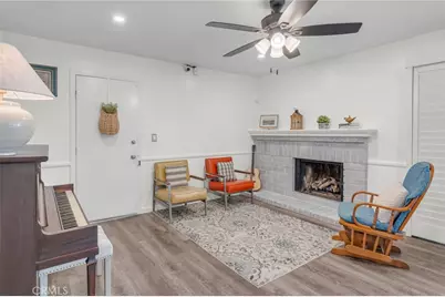 23515 Estrella, Valencia, CA 91355 - Photo 7