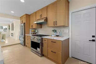 1019 N Cambria Pl, Anaheim, CA 92801 - Photo 9