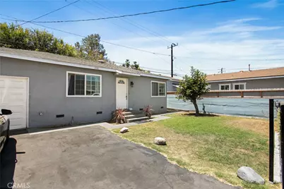 322 E Market Street, Long Beach, CA 90805 - Photo 11