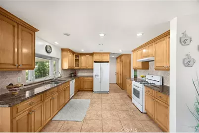 1289 Wardman, Brea, CA 92821 - Photo 9