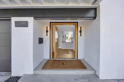 17451 Avalon, Huntington Beach, CA 92647 - Photo 9