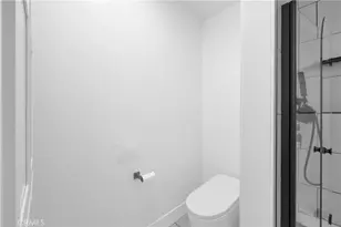 17451 Avalon, Huntington Beach, CA 92647 - Photo 47