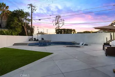 17451 Avalon, Huntington Beach, CA 92647 - Photo 57