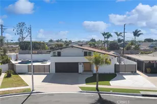 17451 Avalon, Huntington Beach, CA 92647 - Photo 5