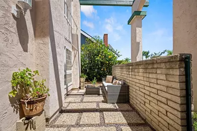 9717 Avenida Monterey, Cypress, CA 90630 - Photo 5
