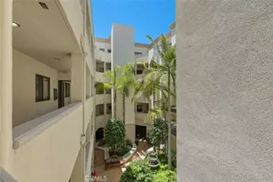 11863 Darlington, Los Angeles, CA 90049 - Photo 39