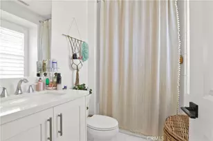 17382 Burrows, Huntington Beach, CA 92649 - Photo 53