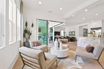 17382 Burrows, Huntington Beach, CA 92649 - Photo 19