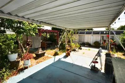 6421 Radford, Los Angeles, CA 91606 - Photo 35