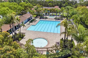 102 Millbrook, Irvine, CA 92618 - Photo 5
