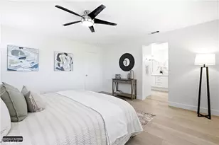 102 Millbrook, Irvine, CA 92618 - Photo 23