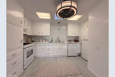 1842 Thunderbird Drive #1D, Seal Beach, CA 90740 - Photo 11