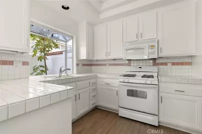2680 Orange #J, Costa Mesa, CA 92627 - Photo 13