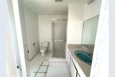 10470 Laramie Avenue, Chatsworth, CA 91311 - Photo 7