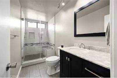 2452 Chelsea Place #M, Santa Monica, CA 90404 - Photo 17