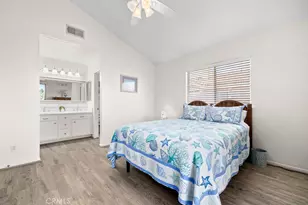 11413 216th, Lakewood, CA 90715 - Photo 9