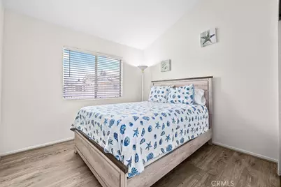 11413 216th, Lakewood, CA 90715 - Photo 13