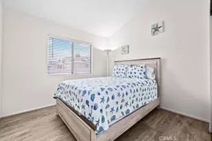 11413 216th, Lakewood, CA 90715 - Photo 13