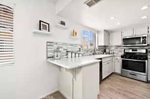 11413 216th, Lakewood, CA 90715 - Photo 7